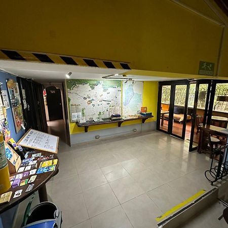 Arcadia Hostel Меделин Екстериор снимка