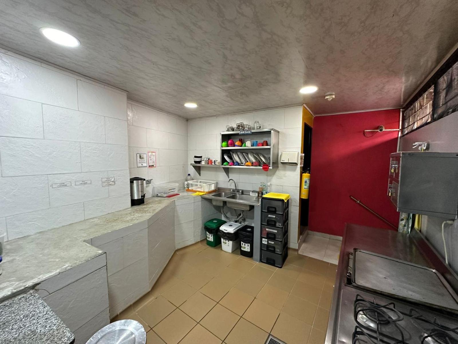 Arcadia Hostel Меделин Екстериор снимка