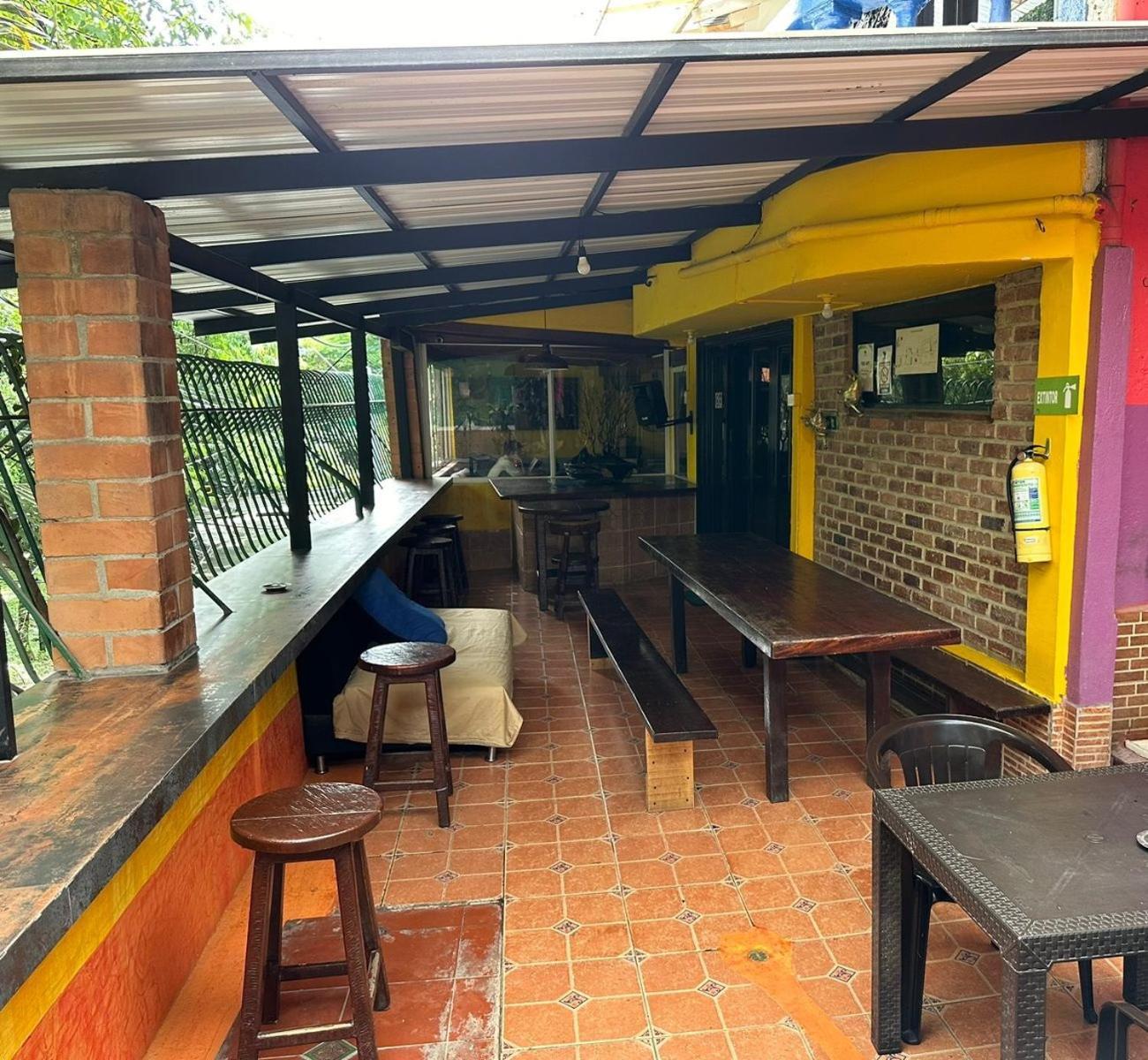 Arcadia Hostel Меделин Екстериор снимка