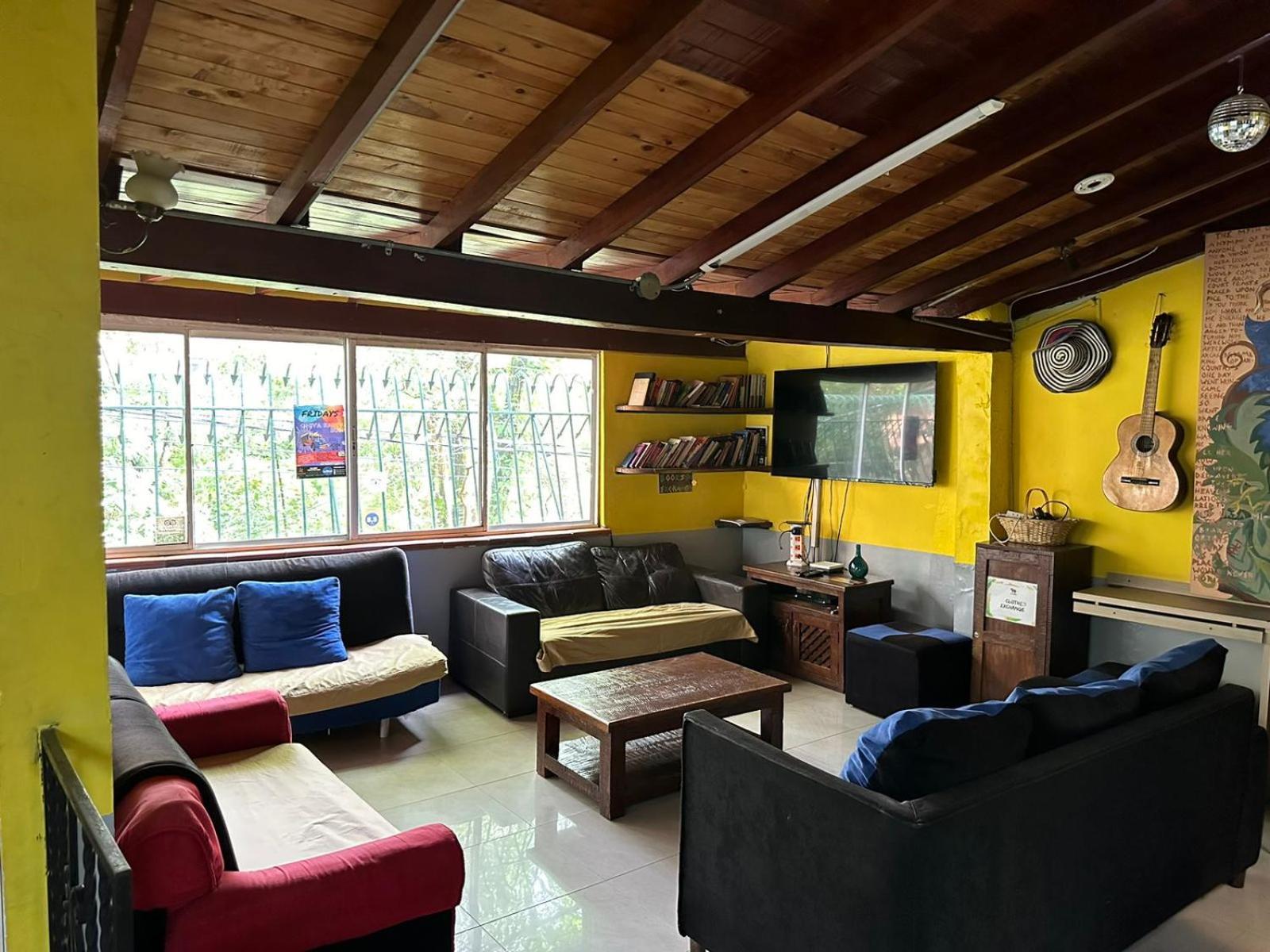 Arcadia Hostel Меделин Екстериор снимка